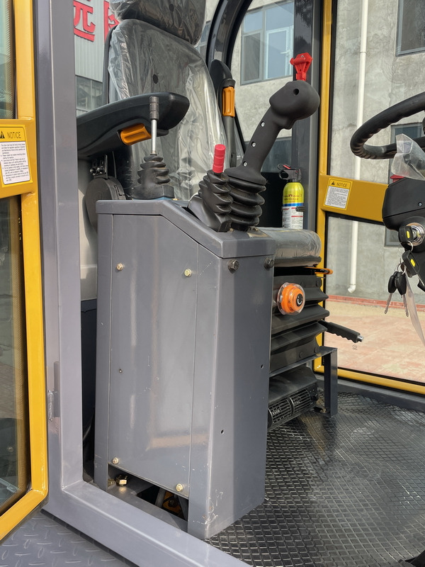 Qingdao Promising CE Telescopic Loader ZL15 - Телескопичен колесен товарач: снимка 3 Qingdao Promising CE Telescopic Loader ZL15 - Телескопичен колесен товарач: снимка 3