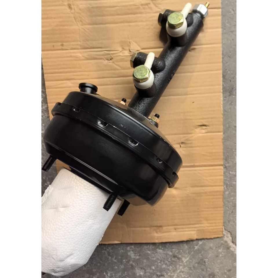 Qingdao Promising Vacuum brake booster brake master cylinder assembly for China Loader - Спирачен цилиндър за Колесен товарач: снимка 1 Qingdao Promising Vacuum brake booster brake master cylinder assembly for China Loader - Спирачен цилиндър за Колесен товарач: снимка 1