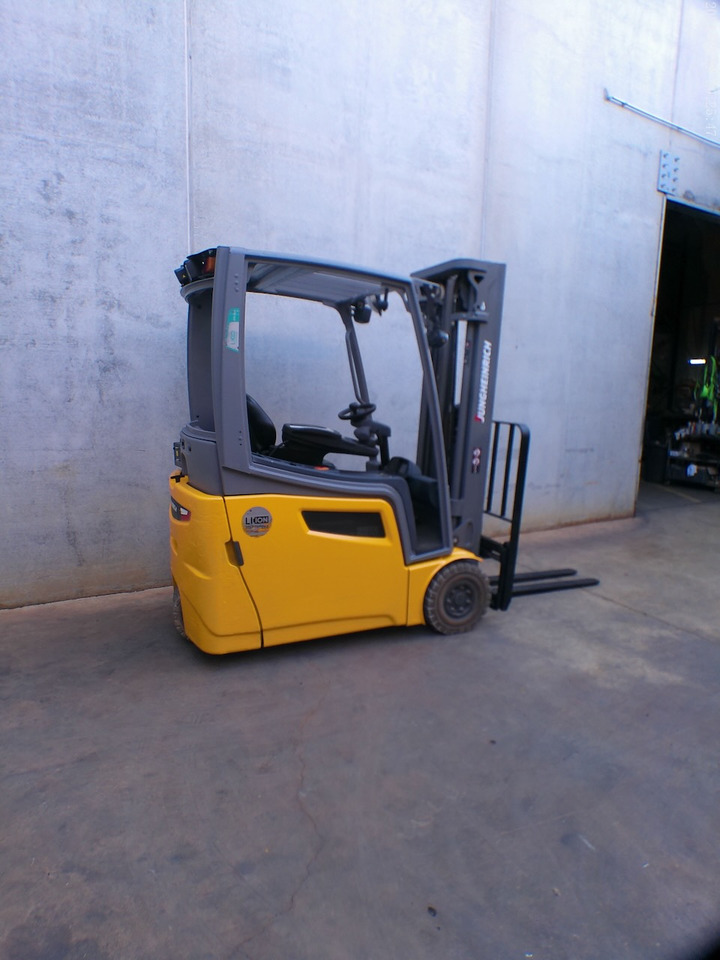 Jungheinrich EFG 216k 480 DZ Li-Ion - Електрокар: снимка 2 Jungheinrich EFG 216k 480 DZ Li-Ion - Електрокар: снимка 2