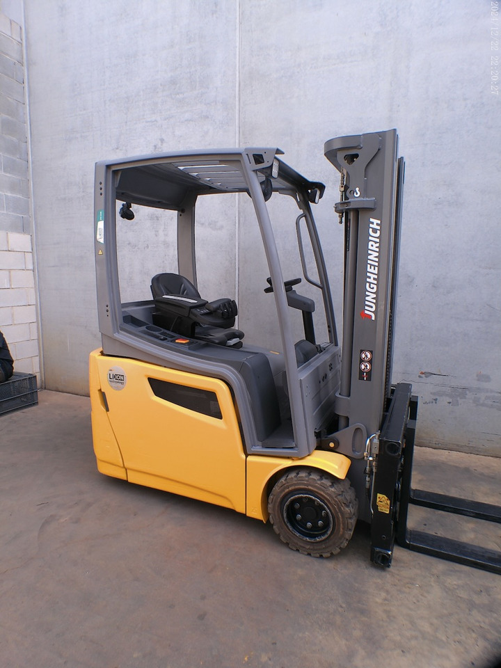 Jungheinrich EFG 218k 440DZ Li-Ion - Електрокар: снимка 1 Jungheinrich EFG 218k 440DZ Li-Ion - Електрокар: снимка 1