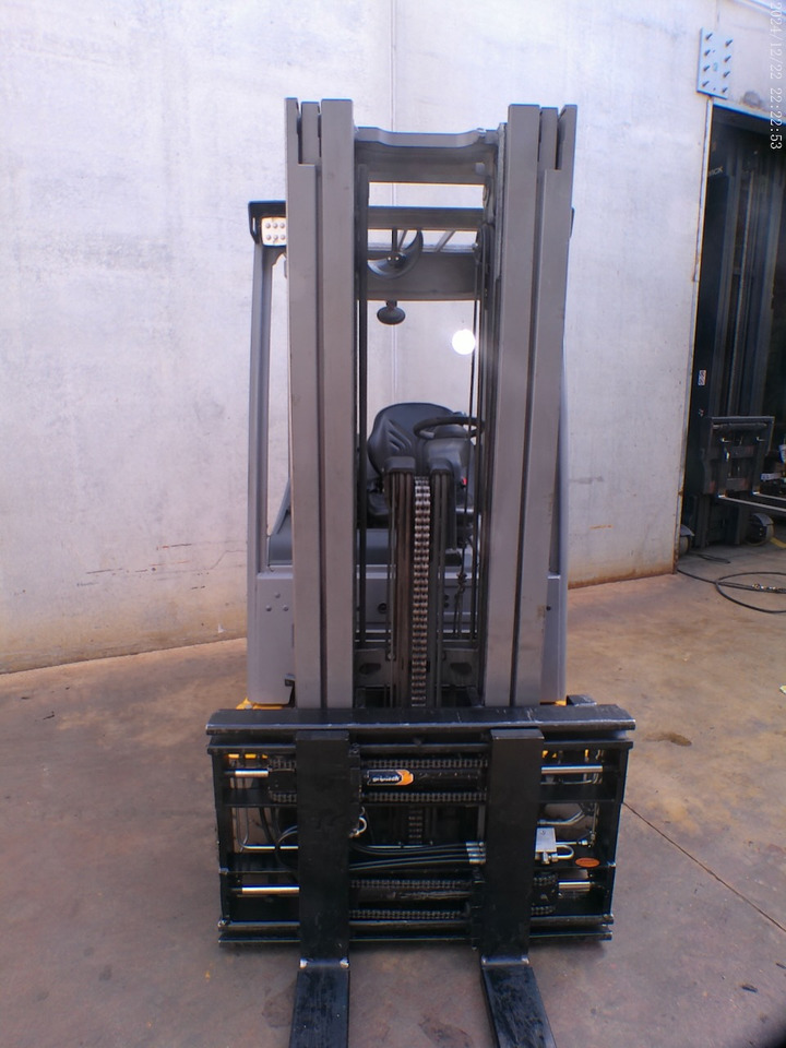 Jungheinrich EFG 218k 440DZ Li-Ion - Електрокар: снимка 5 Jungheinrich EFG 218k 440DZ Li-Ion - Електрокар: снимка 5