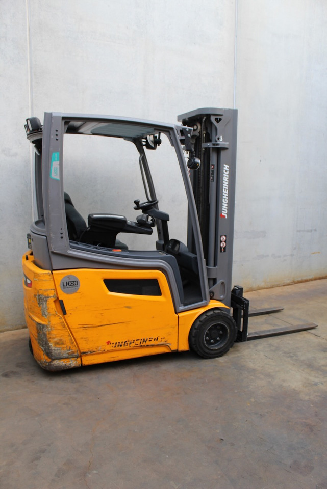Jungheinrich EFG 218k 480 DZ LI-ION - Електрокар: снимка 2 Jungheinrich EFG 218k 480 DZ LI-ION - Електрокар: снимка 2