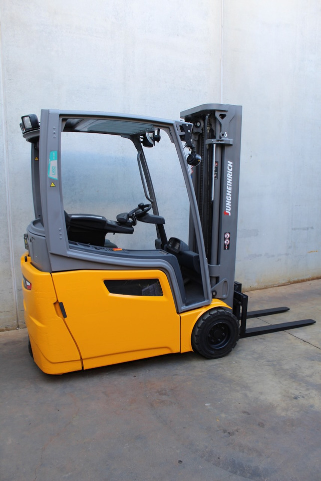 Jungheinrich EFG 218k 480 DZ LI-ION - Електрокар: снимка 2 Jungheinrich EFG 218k 480 DZ LI-ION - Електрокар: снимка 2