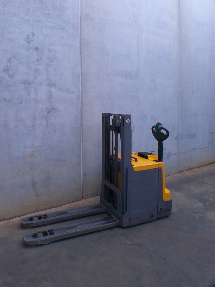 Jungheinrich EJD 220 201 ZT - Стакер: снимка 2 Jungheinrich EJD 220 201 ZT - Стакер: снимка 2