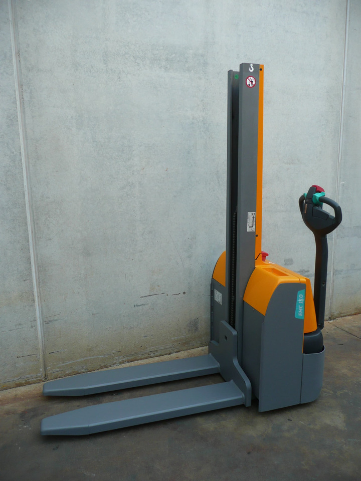 Jungheinrich EMC 110 154 E - Стакер: снимка 2 Jungheinrich EMC 110 154 E - Стакер: снимка 2