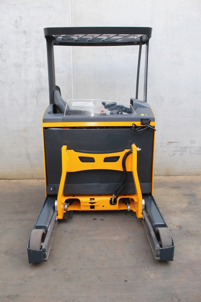 Jungheinrich ETV 214 902 DZ - Ричтрак: снимка 5 Jungheinrich ETV 214 902 DZ - Ричтрак: снимка 5