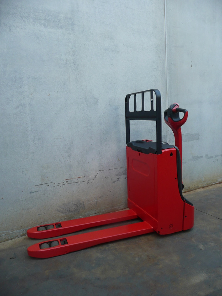 Linde T 16 - Палетна количка: снимка 2 Linde T 16 - Палетна количка: снимка 2