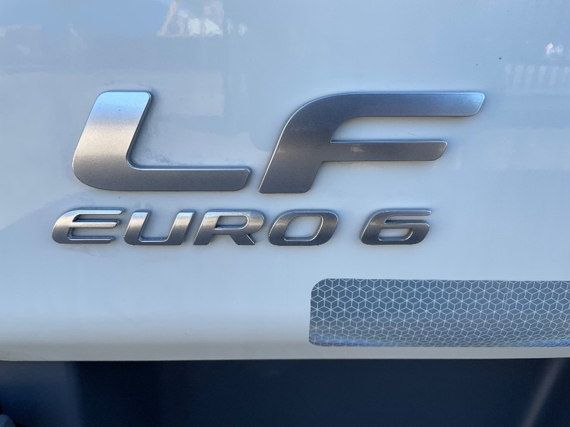 DAF LF220 - Камион фургон: снимка 3 DAF LF220 - Камион фургон: снимка 3