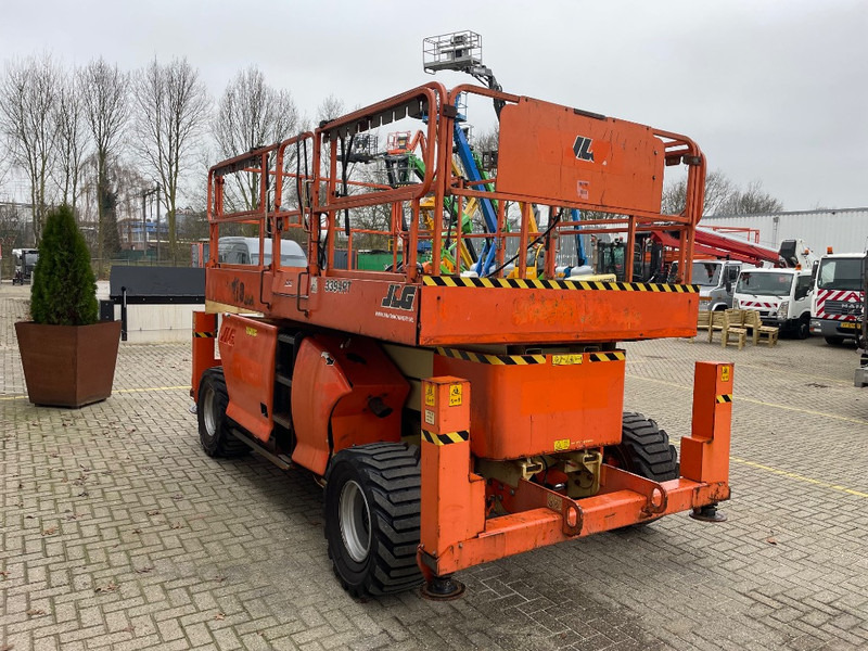 JLG 3394 RT - Ножична работна платформа: снимка 4 JLG 3394 RT - Ножична работна платформа: снимка 4