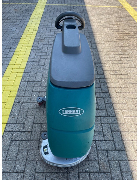 TENNANT T 3 - Мотометачна машина: снимка 5 TENNANT T 3 - Мотометачна машина: снимка 5