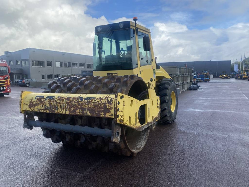 Bomag BW 213 P D H-4 - Валяк: снимка 1 Bomag BW 213 P D H-4 - Валяк: снимка 1