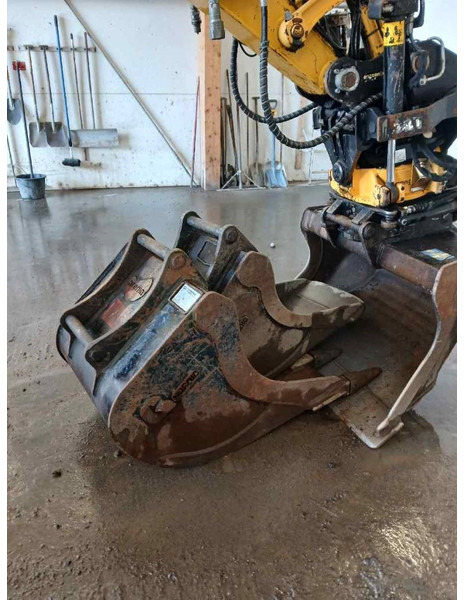 Komatsu PC78US-10 - Мини багер: снимка 4 Komatsu PC78US-10 - Мини багер: снимка 4