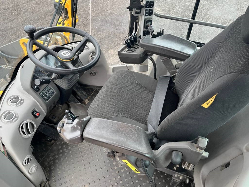 Volvo L60H Lång bom, Hjullastare - Колесен товарач: снимка 5 Volvo L60H Lång bom, Hjullastare - Колесен товарач: снимка 5