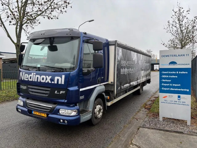 DAF LF 45 210 curtainslider open top roof steel transport MOT 04-2026 - Камион с брезент: снимка 1 DAF LF 45 210 curtainslider open top roof steel transport MOT 04-2026 - Камион с брезент: снимка 1