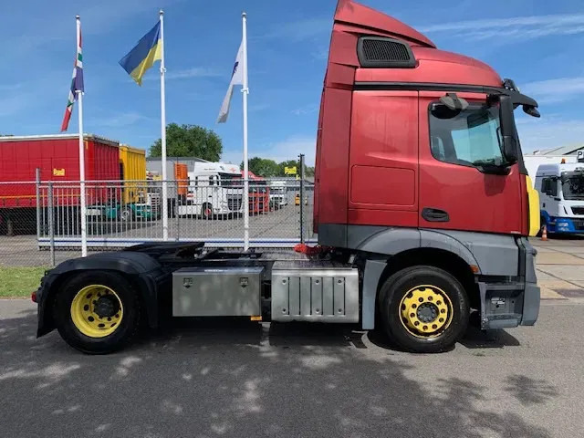 Mercedes-Benz Actros 1840 Euro 6 streamspace - Влекач: снимка 4 Mercedes-Benz Actros 1840 Euro 6 streamspace - Влекач: снимка 4