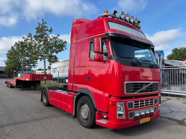Volvo FH 12 480 Globe XL Euro 5 7B chassis tyres new - Влекач: снимка 1 Volvo FH 12 480 Globe XL Euro 5 7B chassis tyres new - Влекач: снимка 1