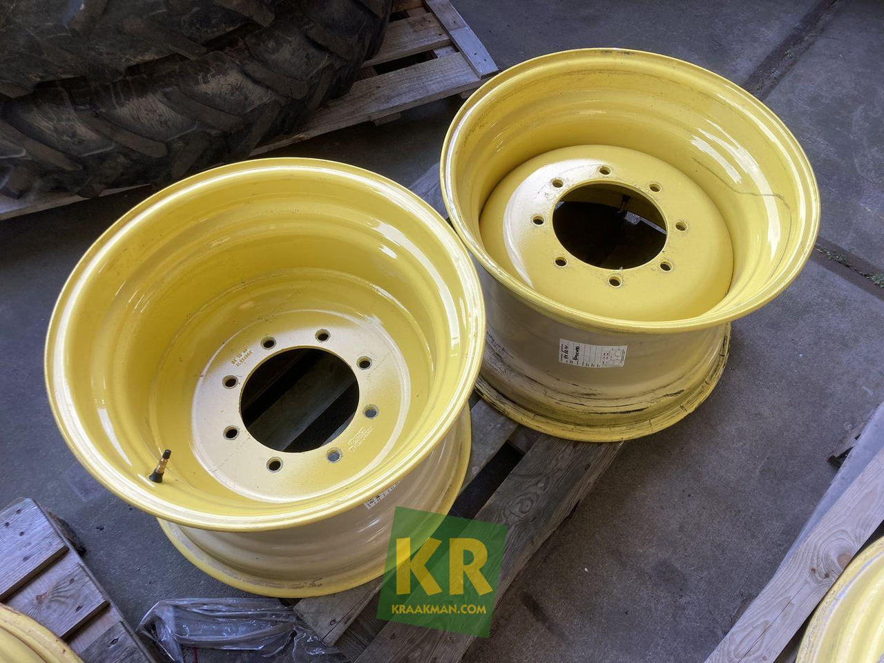 16 X 24 velg John Deere - Джанта за Селскостопанска техника: снимка 1 16 X 24 velg John Deere - Джанта за Селскостопанска техника: снимка 1