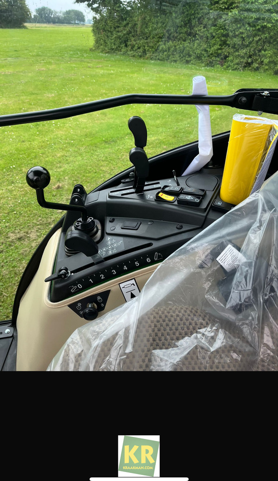Нови Малък трактор 2032R John Deere: снимка 6