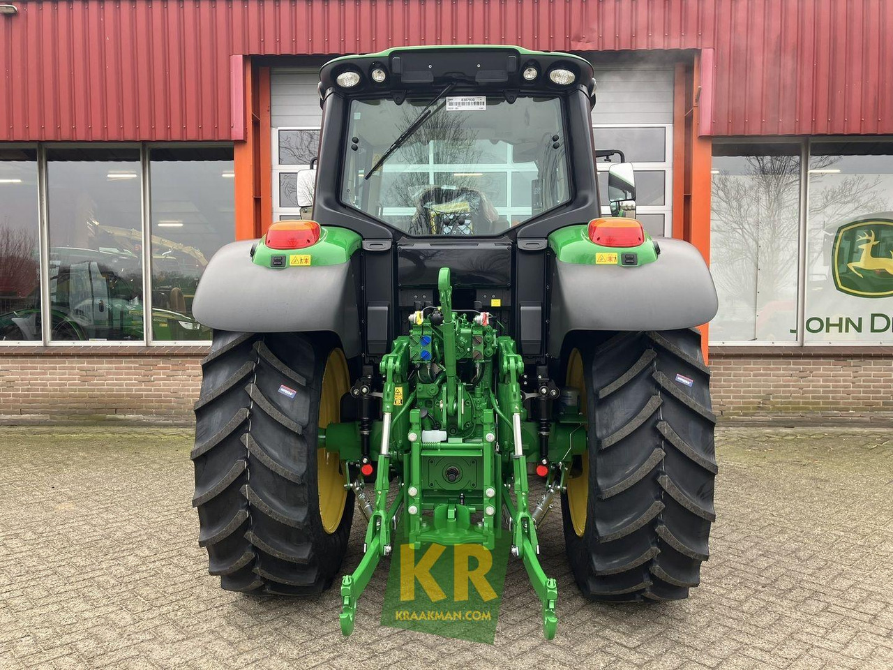 6090M John Deere - Трактор: снимка 4 6090M John Deere - Трактор: снимка 4