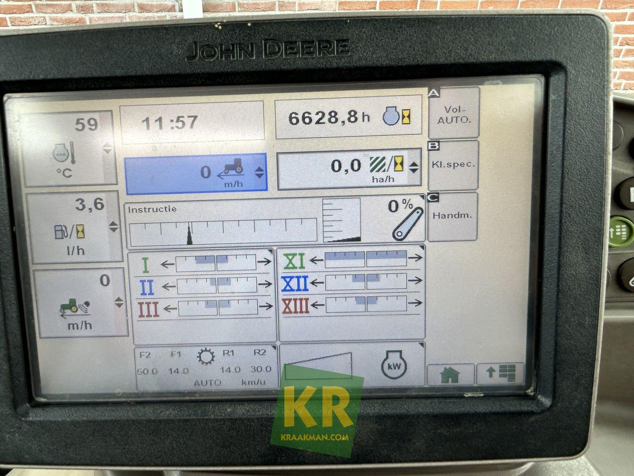 6210R John Deere - Трактор: снимка 5 6210R John Deere - Трактор: снимка 5
