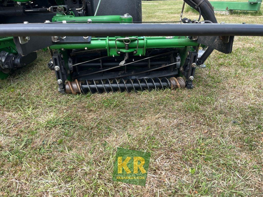 6700A John Deere - Косачка за трева: снимка 3 6700A John Deere - Косачка за трева: снимка 3