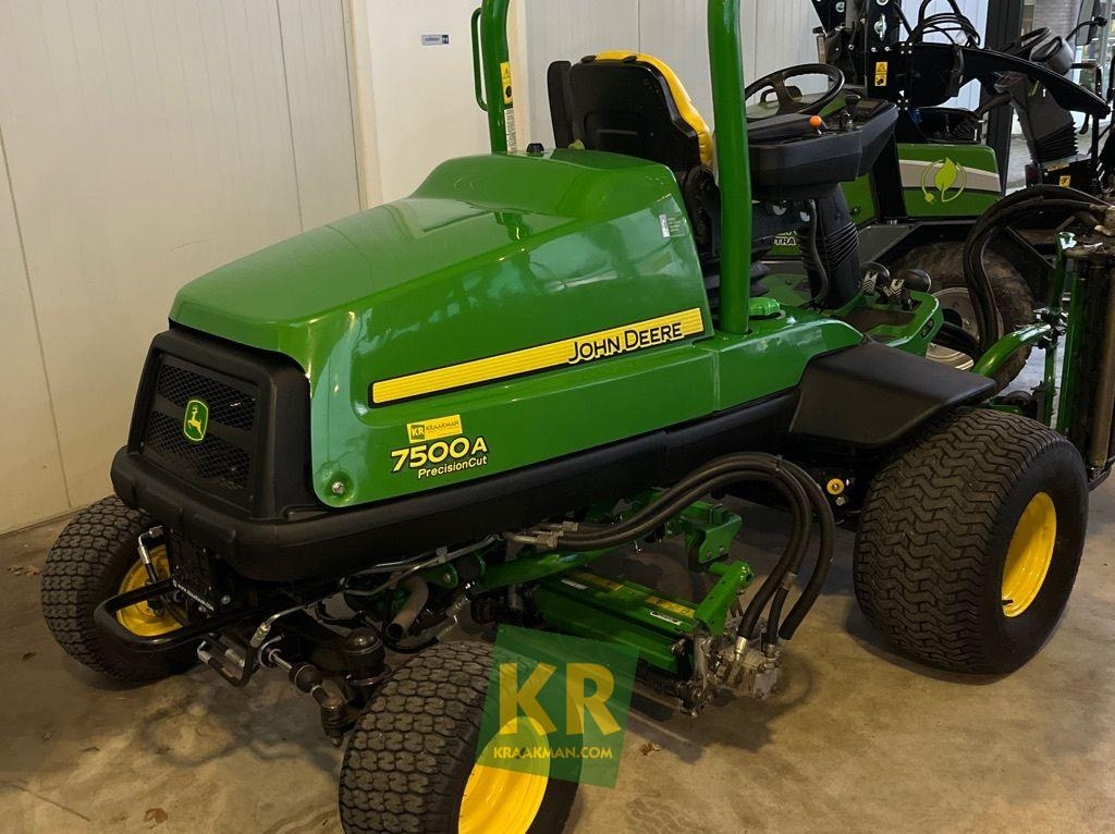 7500A Fairway Maaier John Deere - Косачка за трева: снимка 4 7500A Fairway Maaier John Deere - Косачка за трева: снимка 4
