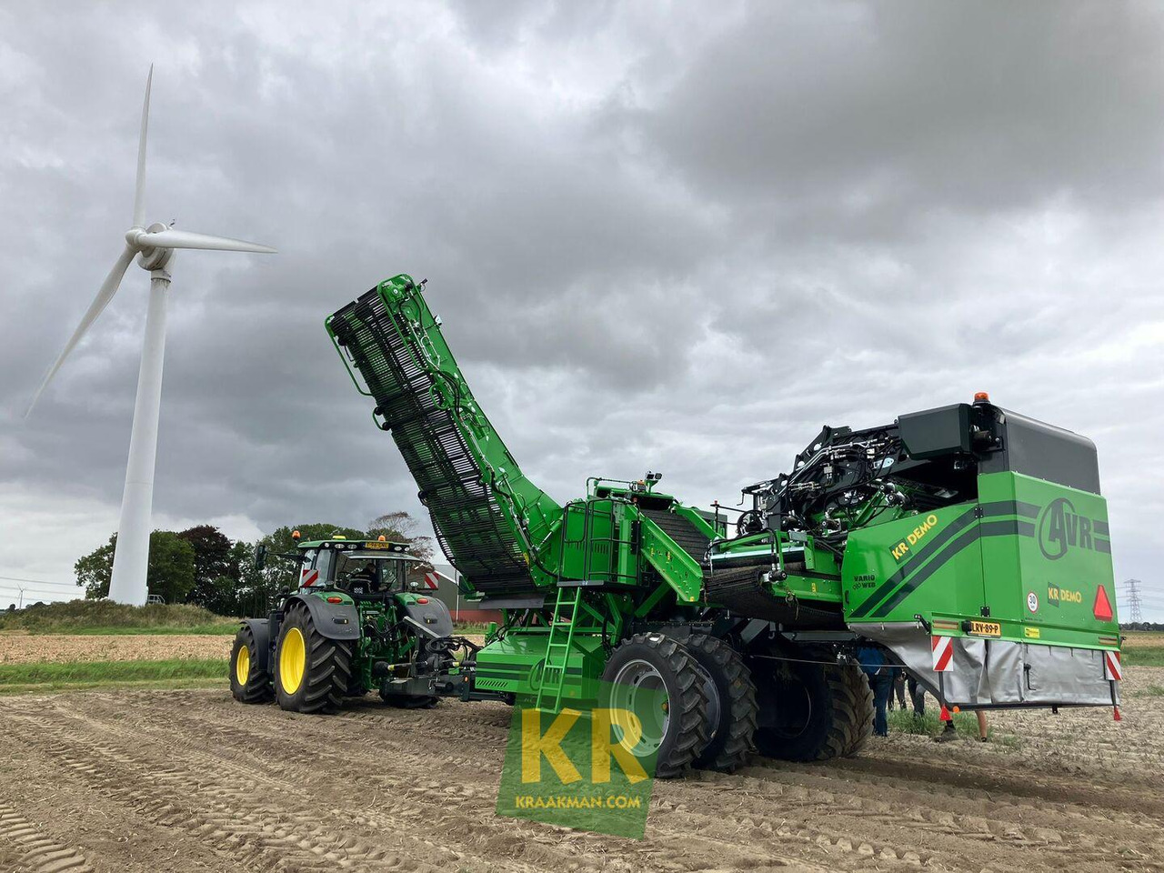 AVR Spirit 9200 aardappelrooier - Картофокомбайн: снимка 1 AVR Spirit 9200 aardappelrooier - Картофокомбайн: снимка 1