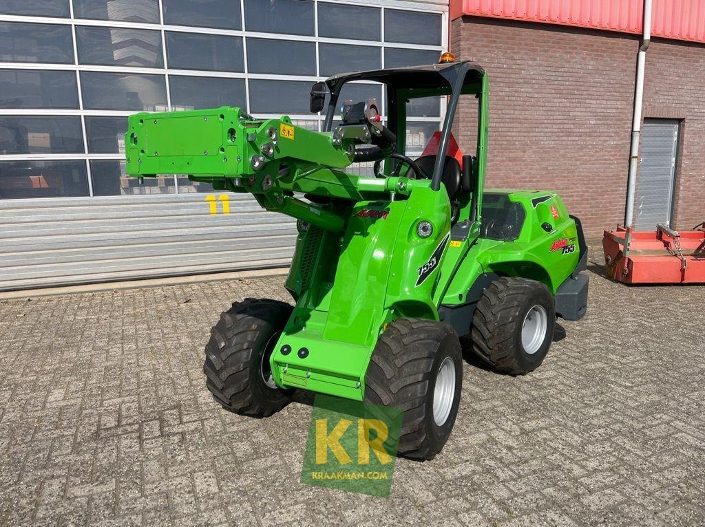 Avant 755 TDL - Компактен товарач: снимка 3 Avant 755 TDL - Компактен товарач: снимка 3