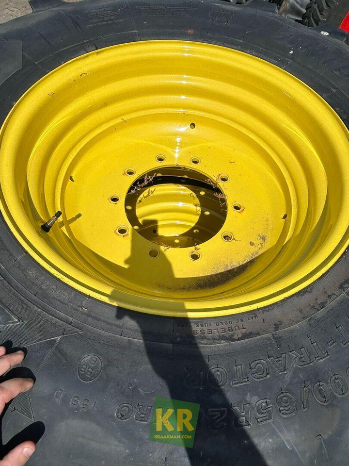 Banden Bridgestone Bridgestone - Комплект колела за Селскостопанска техника: снимка 1 Banden Bridgestone Bridgestone - Комплект колела за Селскостопанска техника: снимка 1