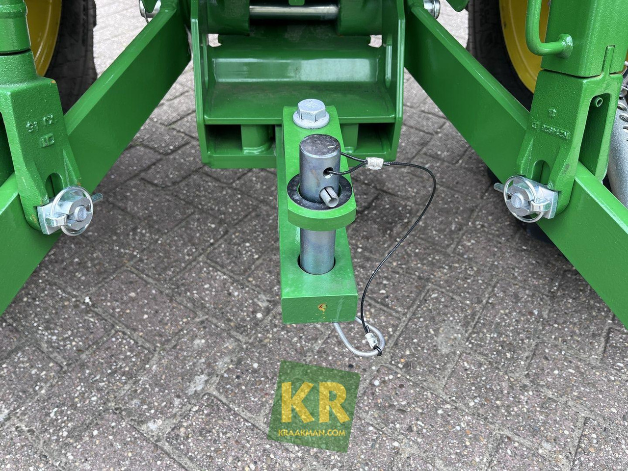 John Deere 4066M - Малък трактор: снимка 5 John Deere 4066M - Малък трактор: снимка 5