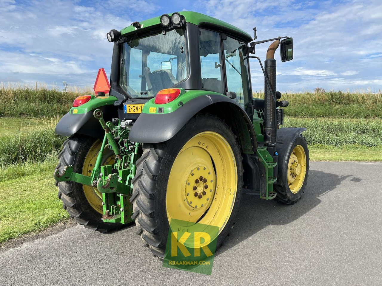 John Deere 6125M trekker - Трактор: снимка 5 John Deere 6125M trekker - Трактор: снимка 5