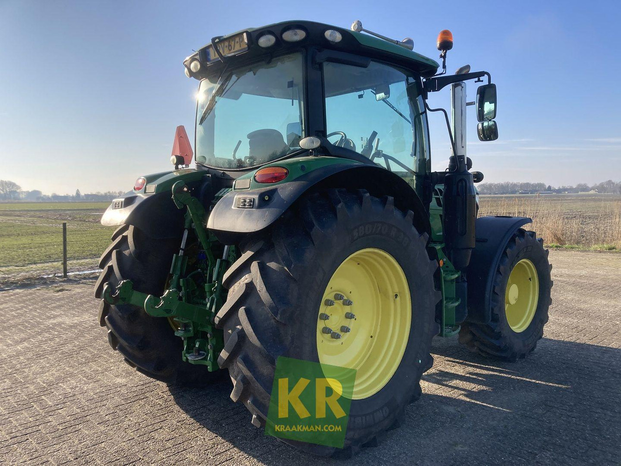 John Deere 6130R - Трактор: снимка 3 John Deere 6130R - Трактор: снимка 3