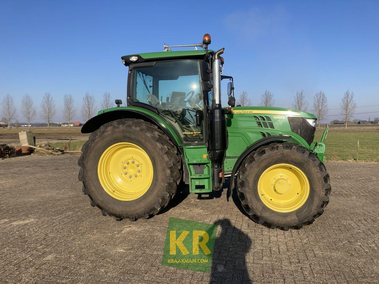 John Deere 6130R - Трактор: снимка 4 John Deere 6130R - Трактор: снимка 4