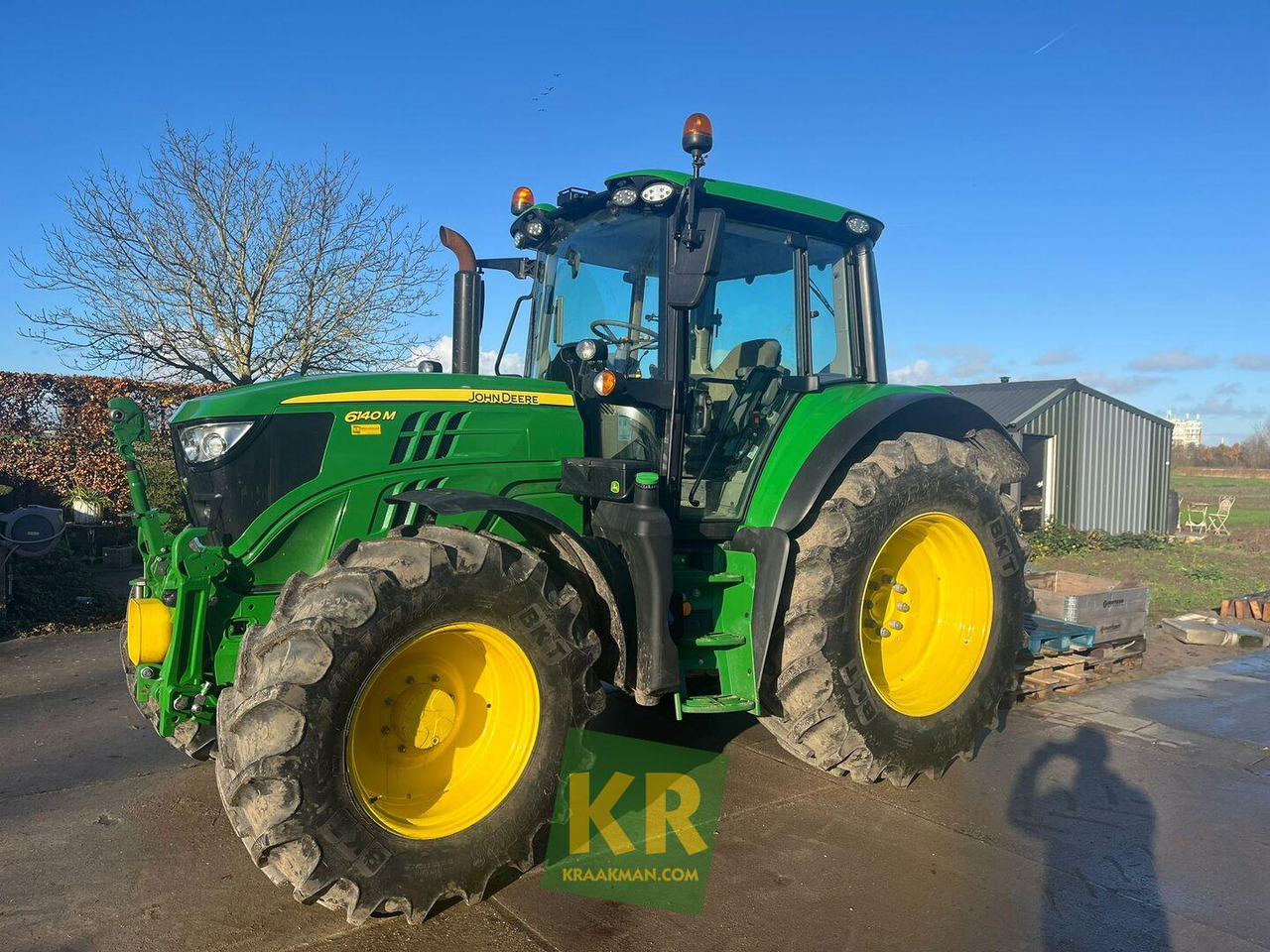 John Deere 6140M - Трактор: снимка 2 John Deere 6140M - Трактор: снимка 2