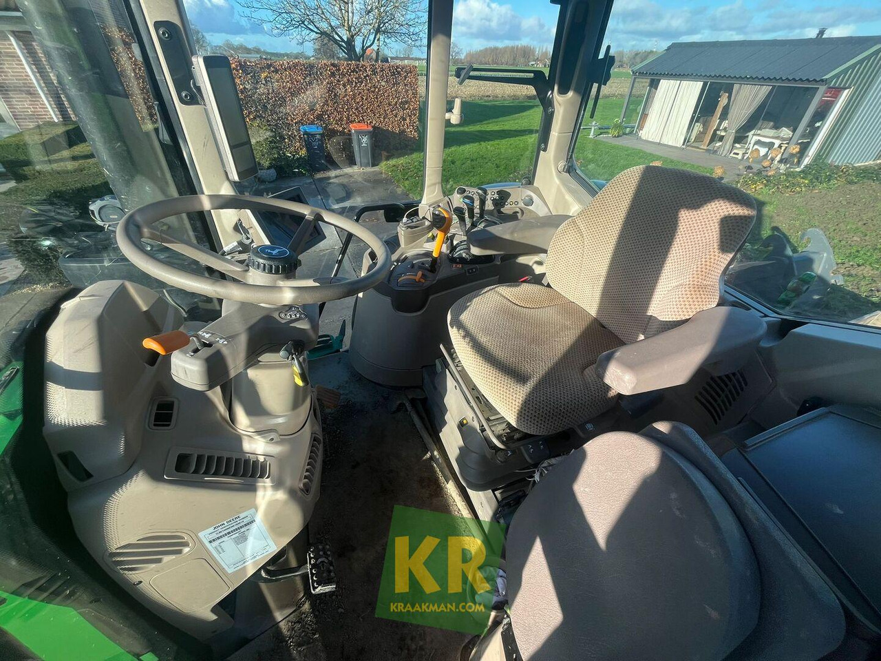 John Deere 6140M - Трактор: снимка 4 John Deere 6140M - Трактор: снимка 4