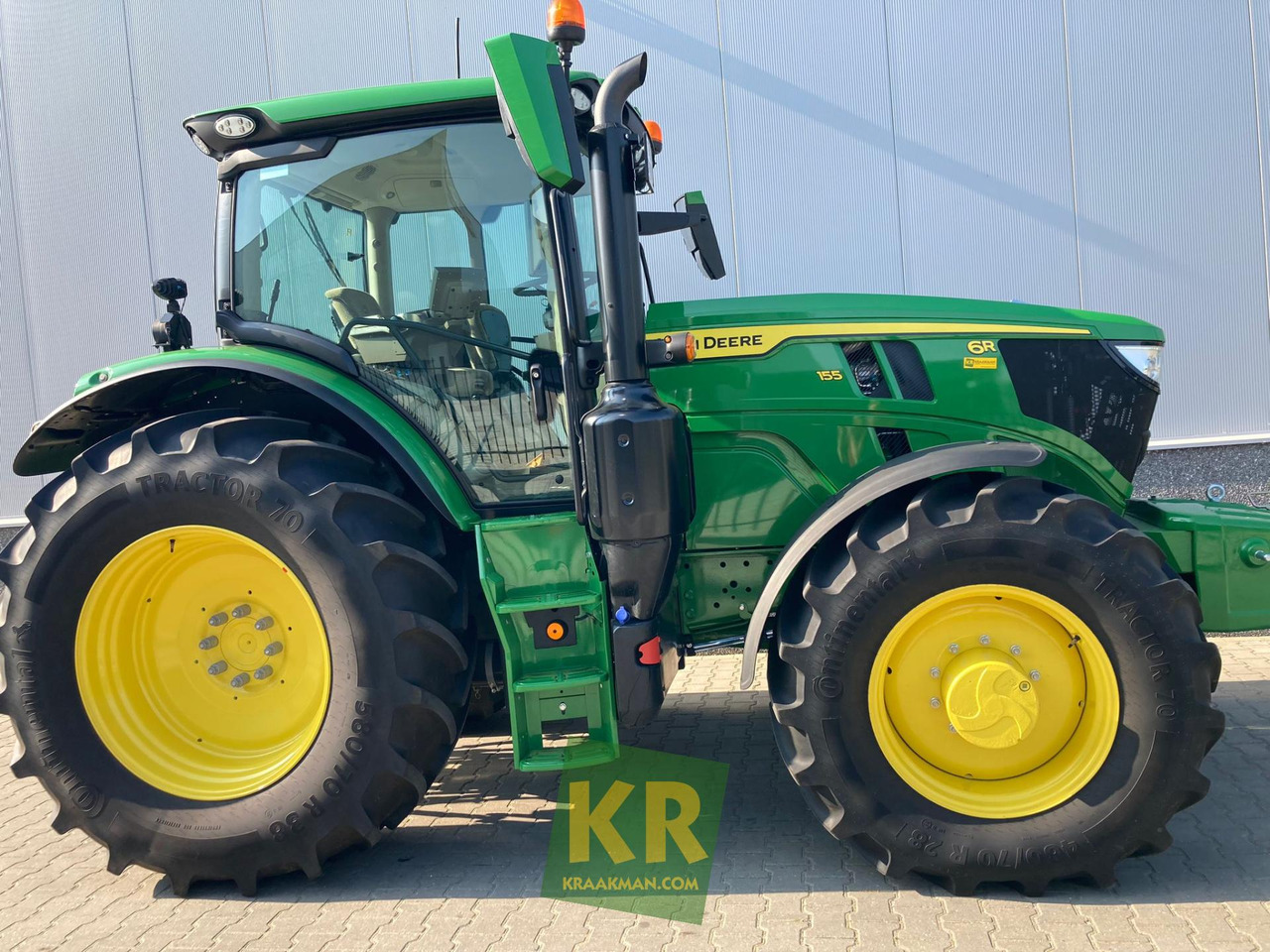 John Deere 6R 155 - Трактор: снимка 4 John Deere 6R 155 - Трактор: снимка 4