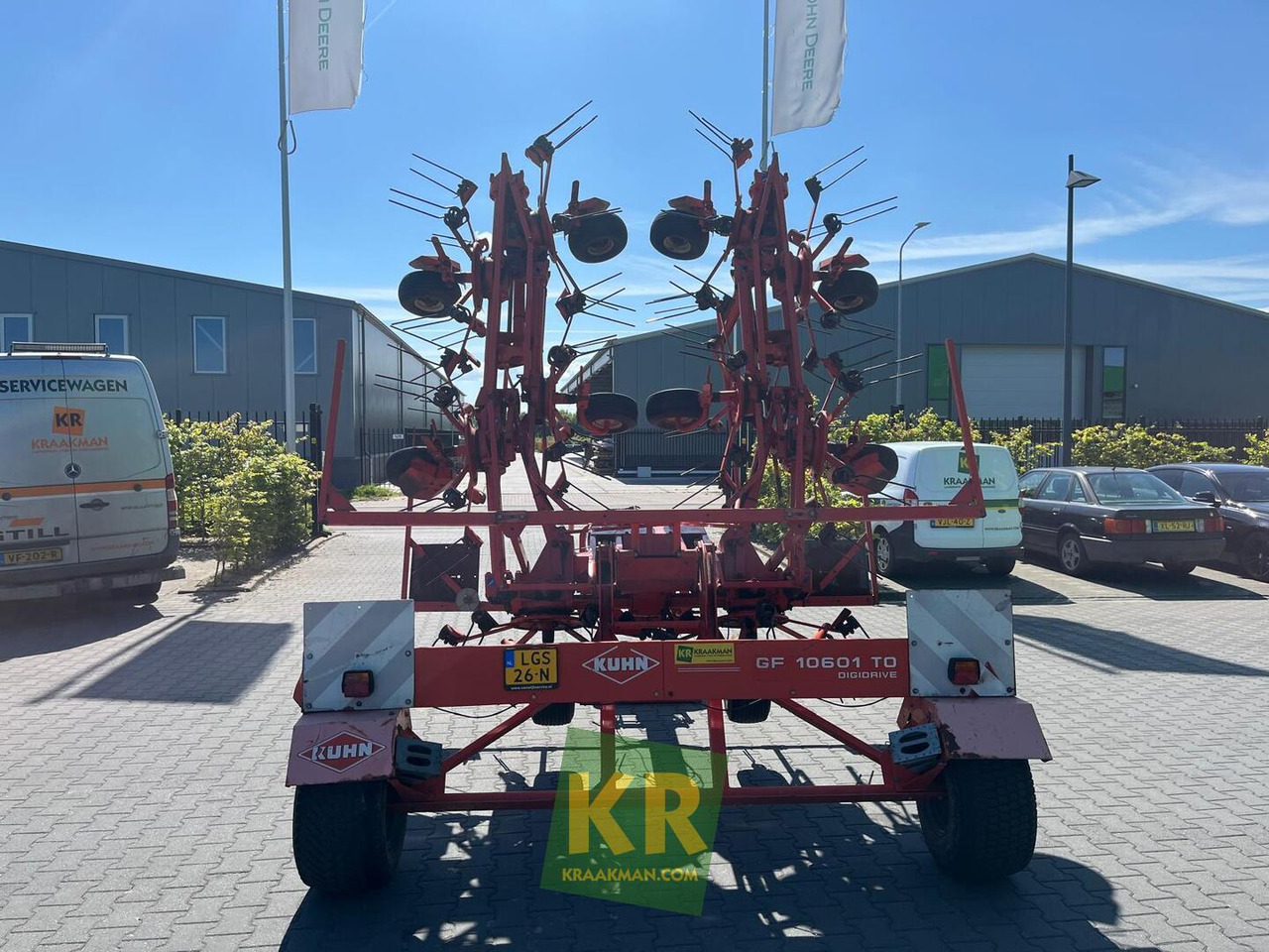 Kuhn GF 10601 - Гребло/ Сенообръщачка: снимка 2 Kuhn GF 10601 - Гребло/ Сенообръщачка: снимка 2