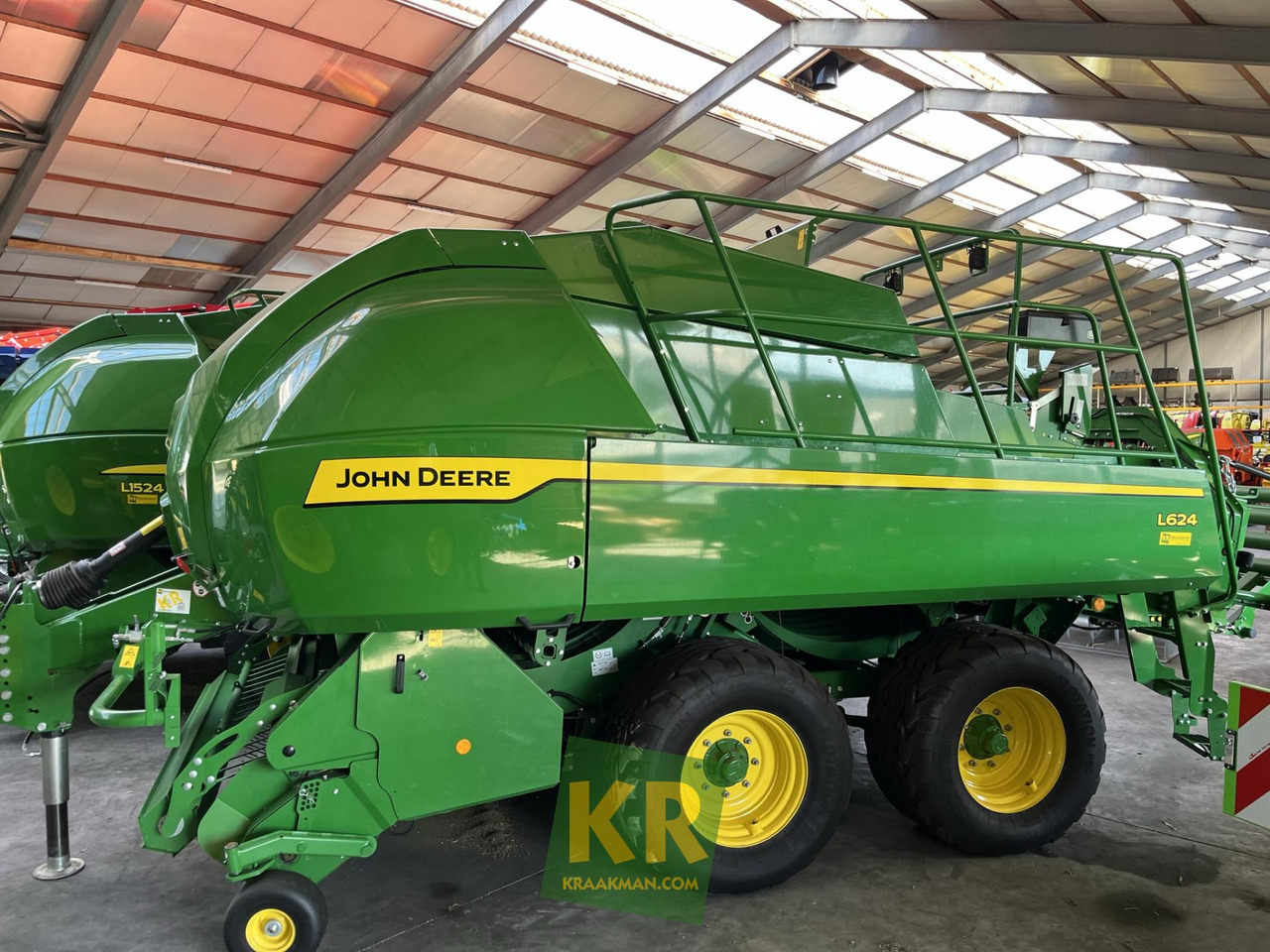 L624 John Deere - Сламопреса за квадратни бали: снимка 1 L624 John Deere - Сламопреса за квадратни бали: снимка 1