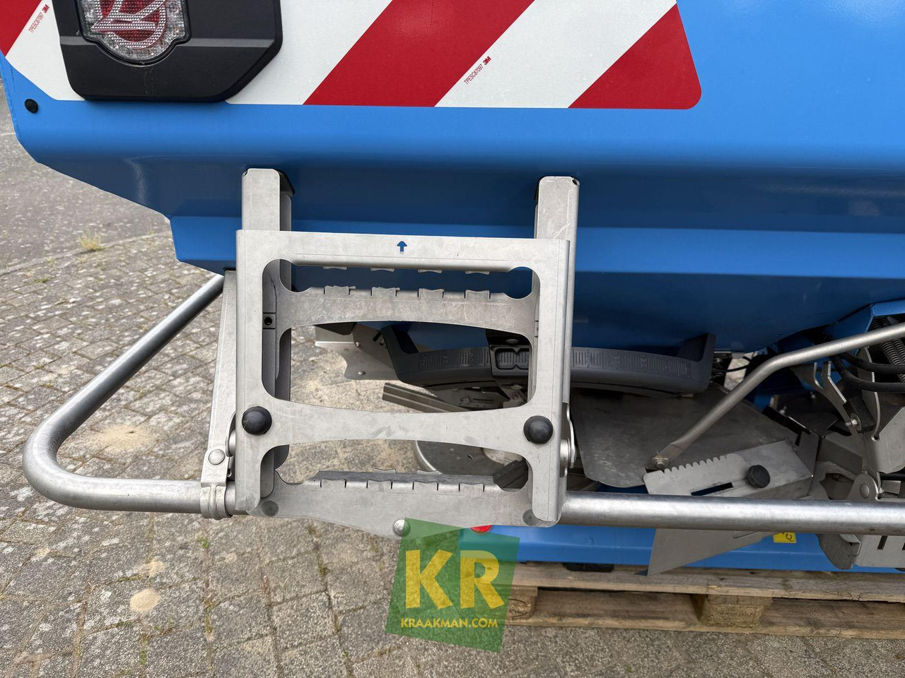 Polaris 14 Lemken - Тороразпръсквачка: снимка 4 Polaris 14 Lemken - Тороразпръсквачка: снимка 4
