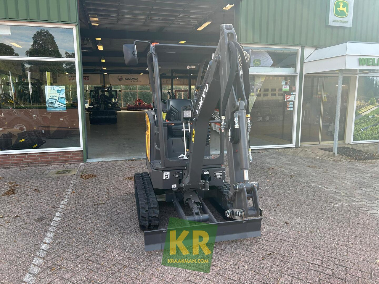 Volvo ECR 18E - Мини багер: снимка 5 Volvo ECR 18E - Мини багер: снимка 5