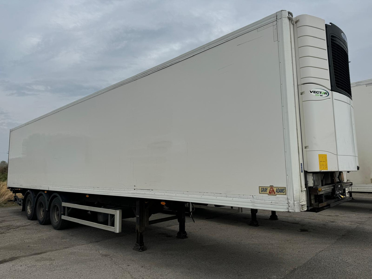 Рефрижератор полуремарке 2014 Gray and Adams 13.6m Fridge Trailer: снимка 23