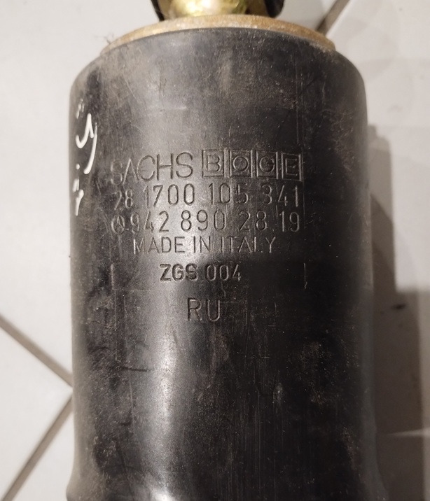 AMORTYZATOR KABINY MERCEDES ACTROS 9428902819 SACHS 131850 - Амортизатор: снимка 2 AMORTYZATOR KABINY MERCEDES ACTROS 9428902819 SACHS 131850 - Амортизатор: снимка 2