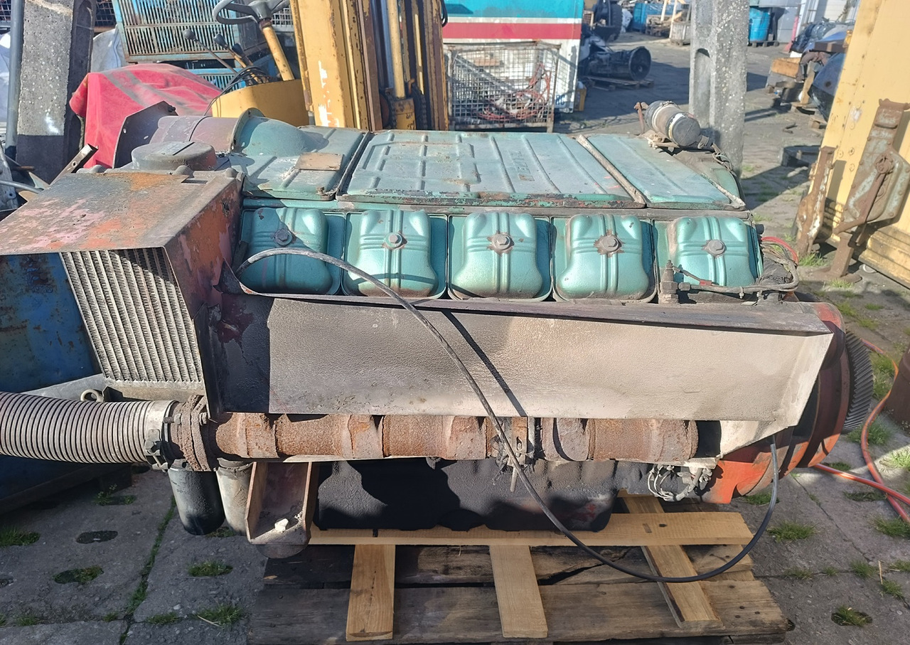 DEUTZ F 10 L 413 F F10L413F 256 HP / 305 HP - Двигател и части за Промишлено оборудване: снимка 1 DEUTZ F 10 L 413 F F10L413F 256 HP / 305 HP - Двигател и части за Промишлено оборудване: снимка 1