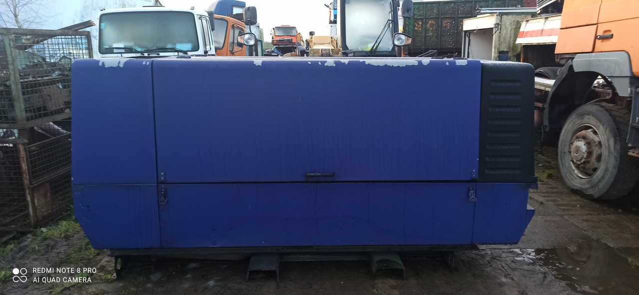 KOMPRESOR POWIETRZA AIR COMPRESSOR COMPAIR DLT 1302 - Компресор за въздух: снимка 1 KOMPRESOR POWIETRZA AIR COMPRESSOR COMPAIR DLT 1302 - Компресор за въздух: снимка 1
