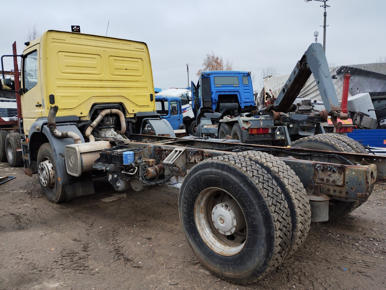 MERCEDES-BENZ ATEGO 1823 - Шаси кабина: снимка 2 MERCEDES-BENZ ATEGO 1823 - Шаси кабина: снимка 2