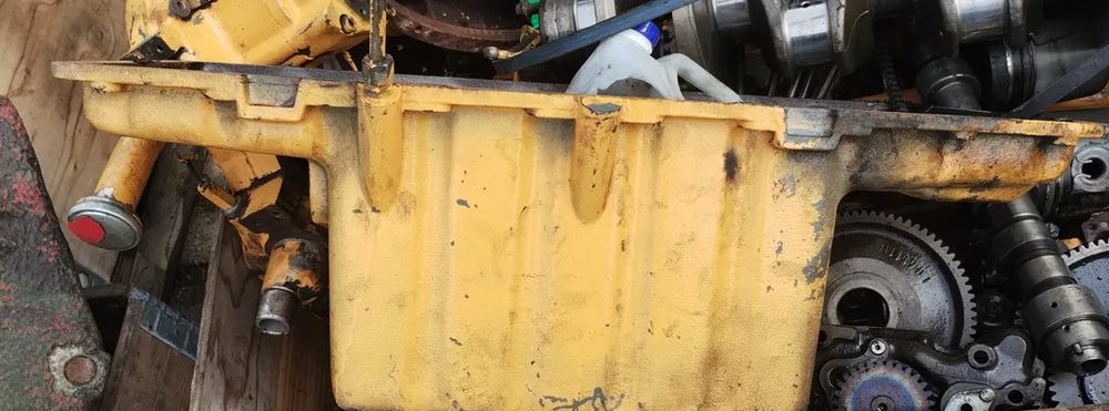 MISKA OLEJOWA LIEBHERR D924 CZĘŚCI WAŁ KORBOWY GŁOWICA TŁOK - Маслена вана за Строителна техника: снимка 2 MISKA OLEJOWA LIEBHERR D924 CZĘŚCI WAŁ KORBOWY GŁOWICA TŁOK - Маслена вана за Строителна техника: снимка 2