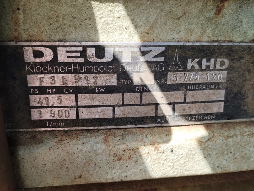 SILNIK Deutz F3 L 912 - Двигател и части за Строителна техника: снимка 2 SILNIK Deutz F3 L 912 - Двигател и части за Строителна техника: снимка 2