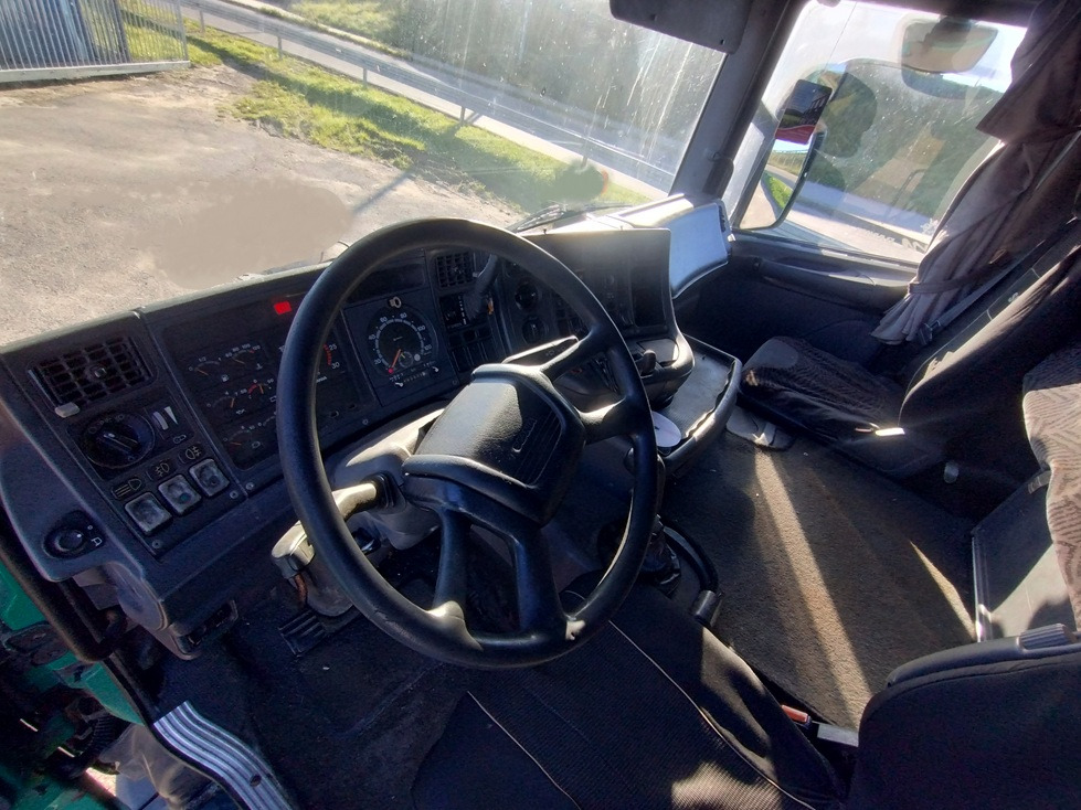 SCANIA 124 420 - Влекач: снимка 5 SCANIA 124 420 - Влекач: снимка 5