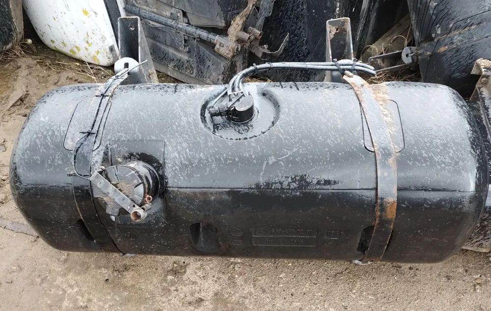 ZBIORNIK ZBIORNIKI PALIWA MERCEDES ATEGO AXOR ACTROS SK - Резервоар за гориво за Камион: снимка 1 ZBIORNIK ZBIORNIKI PALIWA MERCEDES ATEGO AXOR ACTROS SK - Резервоар за гориво за Камион: снимка 1