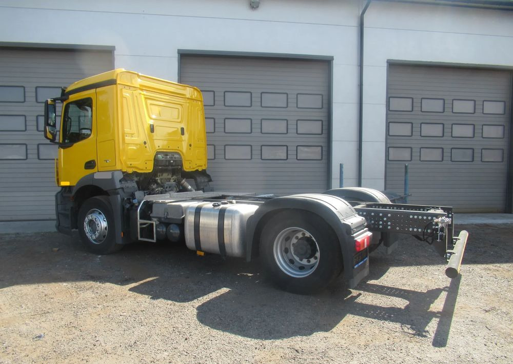 Mercedes-Benz Antos 1830 rozstaw osi 3,60 - Шаси кабина: снимка 1 Mercedes-Benz Antos 1830 rozstaw osi 3,60 - Шаси кабина: снимка 1